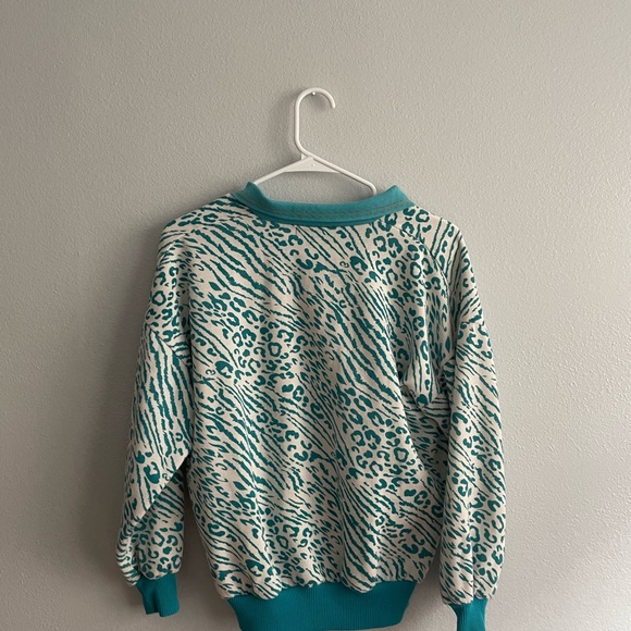 Cheetah print sweater - Picture 3 of 3